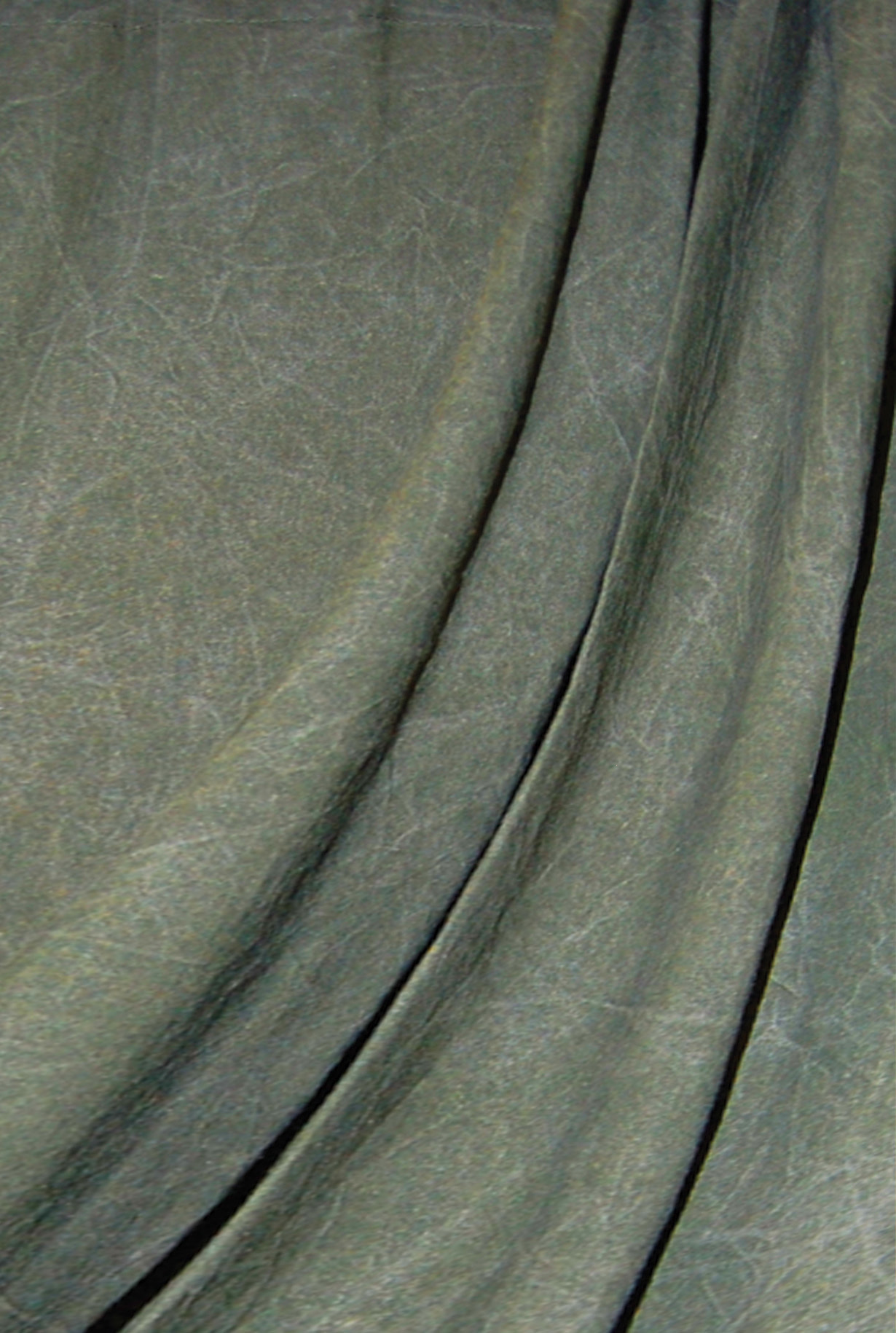 forest-green-washed-muslin-backdrop-3x7m