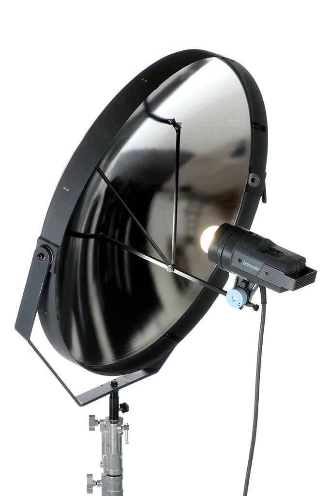 broncolor-satellite-reflector-with-spill-ring