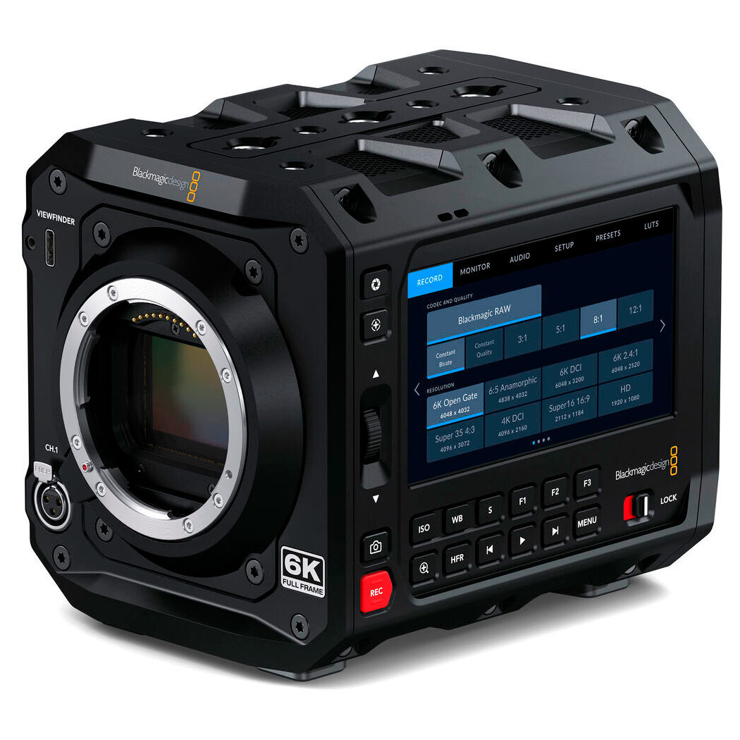 blackmagic-pyxis-6k-full-frame-cinema-camera-l-mount