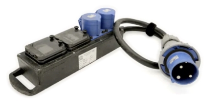 10kW (63A 3P CEE) > 2x 5kW (32A 3P CEE) Verdeelblok 10kW (63A 3P CEE) > 2x 5kW (32A 3P CEE) Verdeelblok