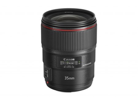 Canon EF 35mm II F1.4 Canon EF 35mm II F1.4