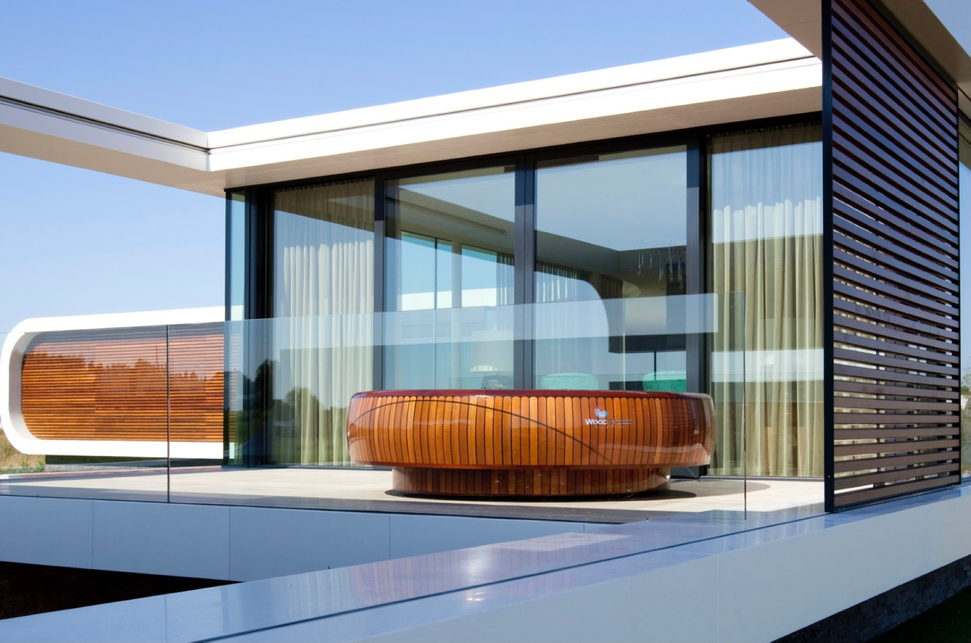 Innovatief rotatieconcept voor zonnen en loungen