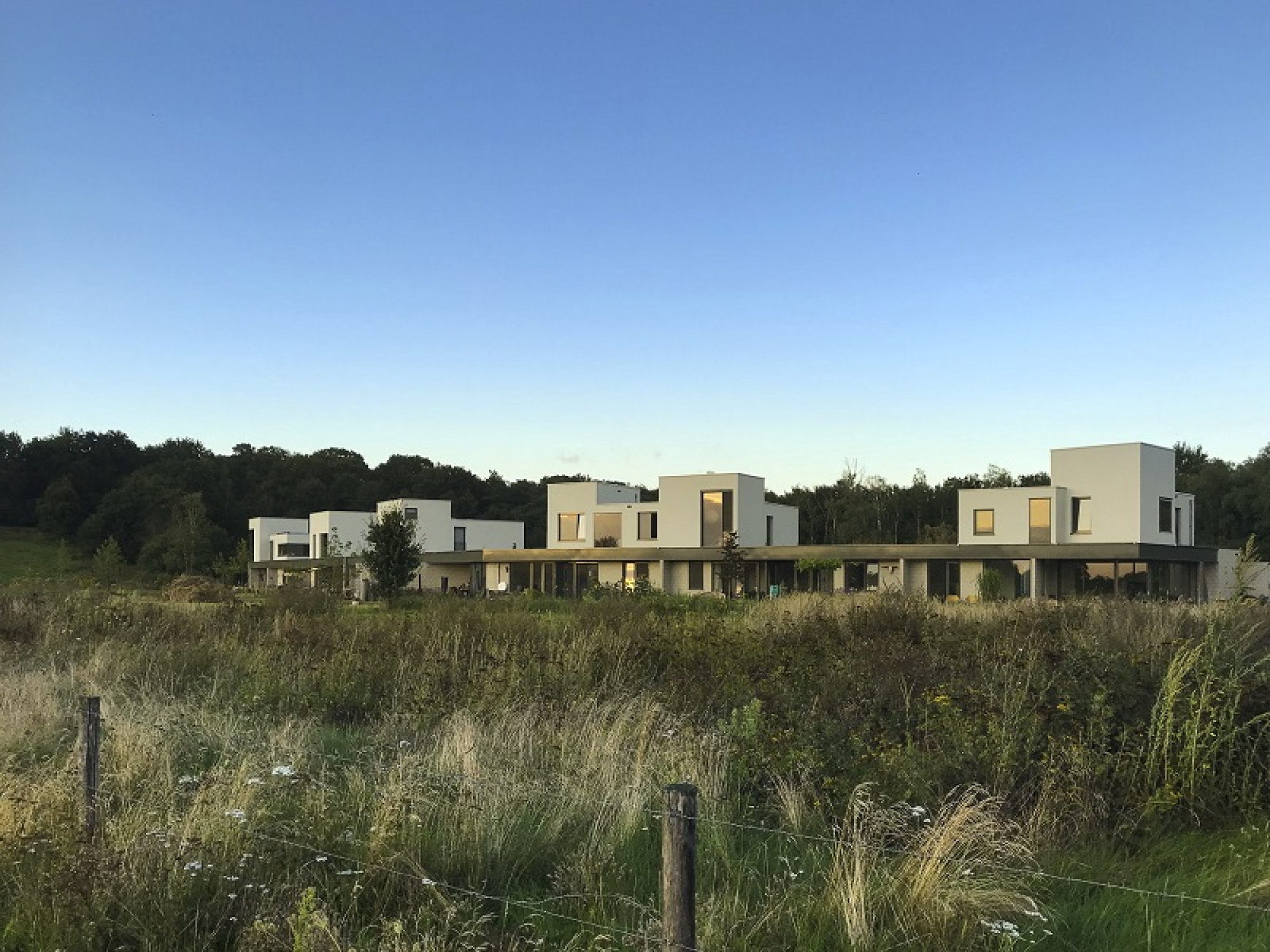 Huizen gaan op in het landschap