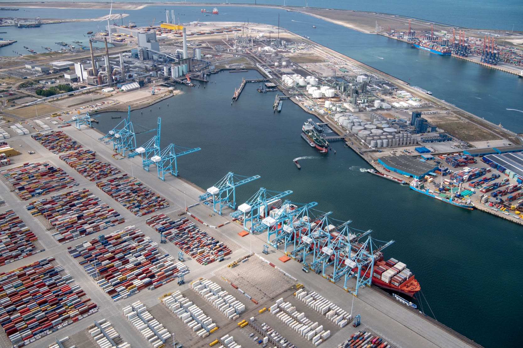 Arcadis adviseert rond containerterminal Europahaven