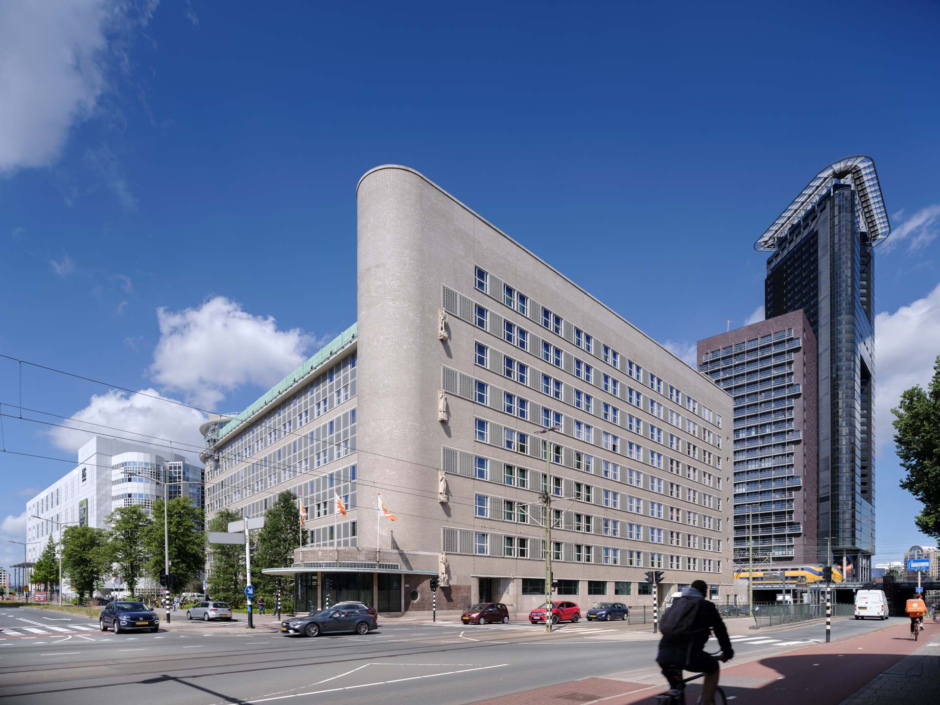 KCAP en Kraaijvanger Architects transformeren Stationspostgebouw 