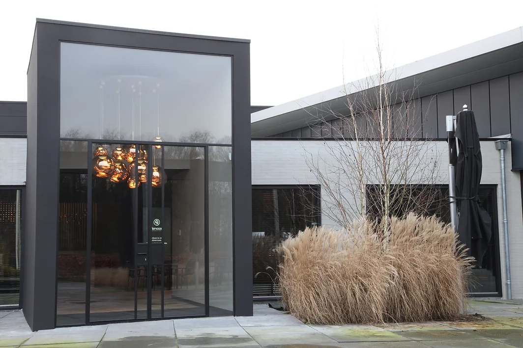 Meubelshowroom door Inge van Poppel Interieurarchitectuur