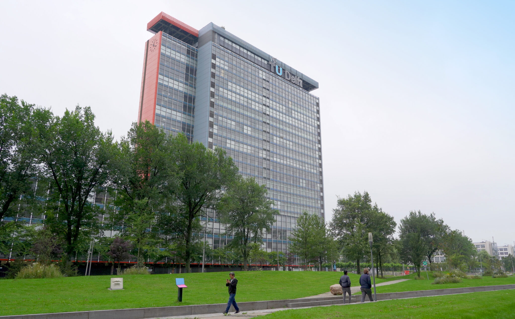 Hergebruik vloeren Forbo in EWI Delft