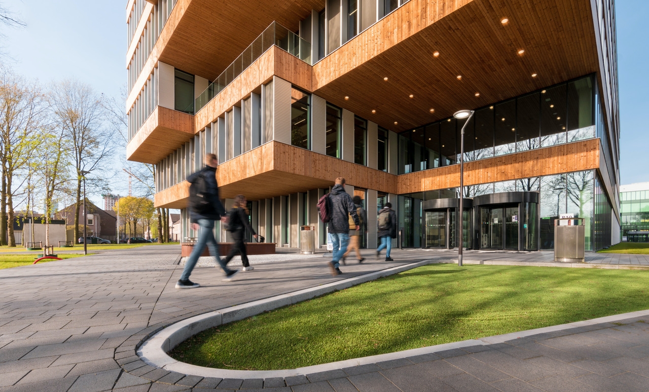 Schoolgebouw van het Jaar 2021: Fontys R10