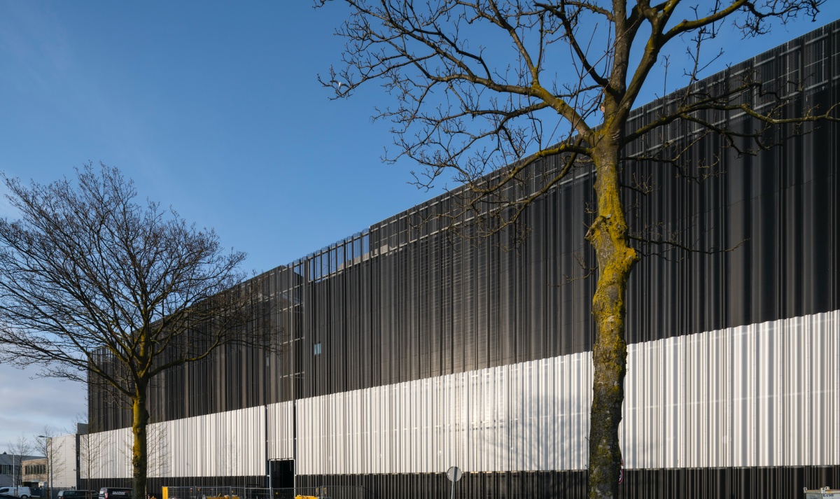 Equinix opent het vernieuwde datacenter AM7