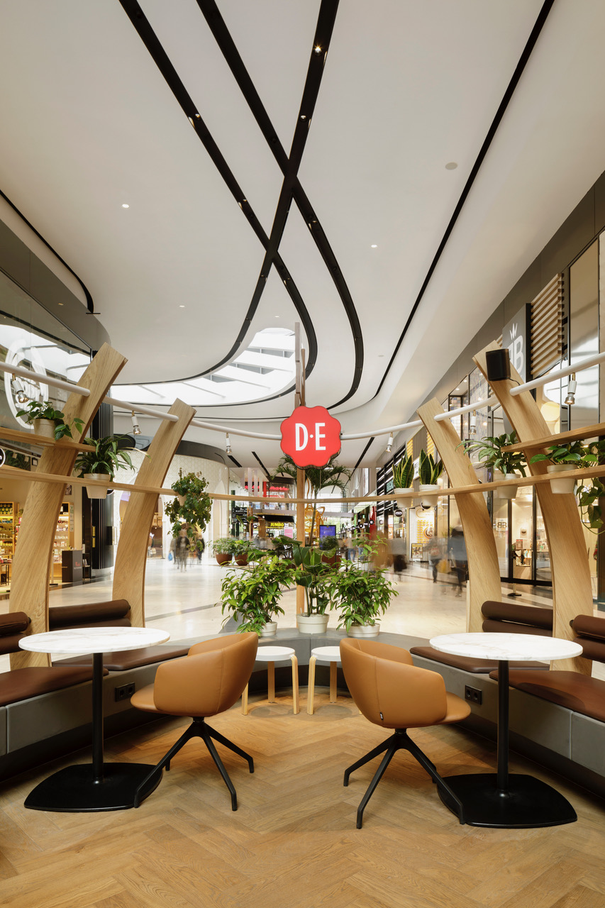 Ninetynine ontwerpt D.E. Café Westfield