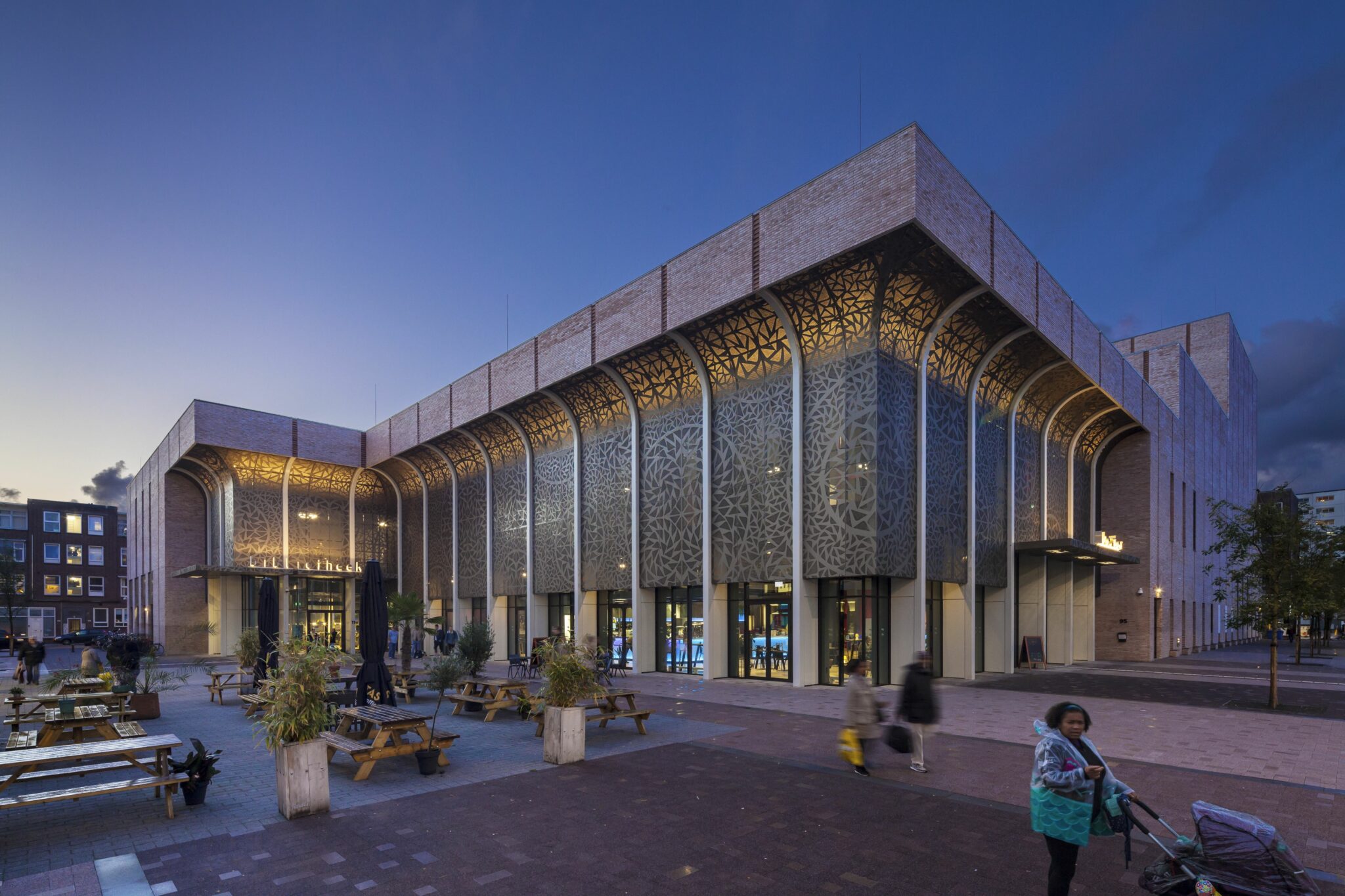 Theater Zuidplein Rotterdam: kloppend hart van Zuid