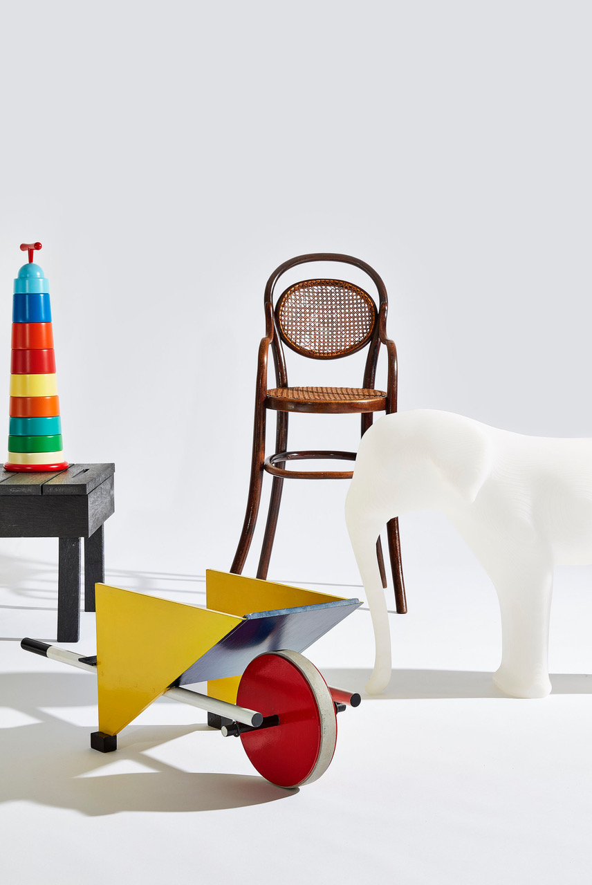 From Thonet to Dutch Design in Stedelijk Museum Amsterdam