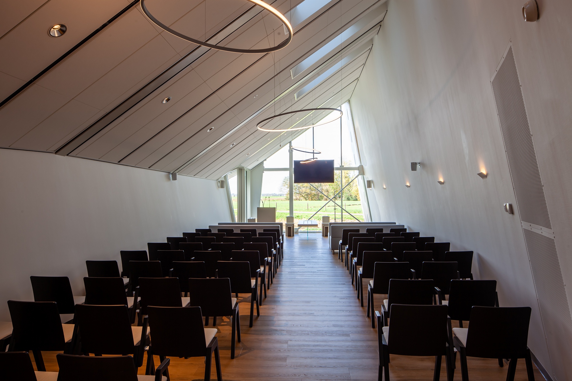 Crematorium & Uitvaartcentrum Alkmaar: Een troostrijk gebouw