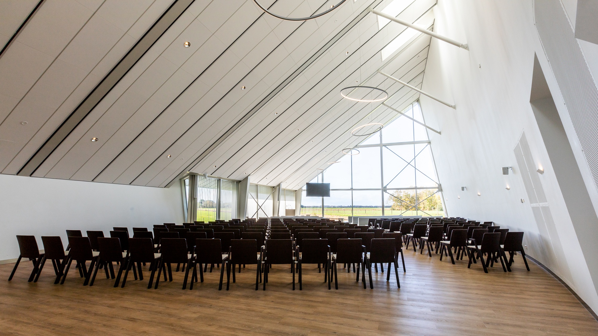 Crematorium & Uitvaartcentrum Alkmaar: Een troostrijk gebouw