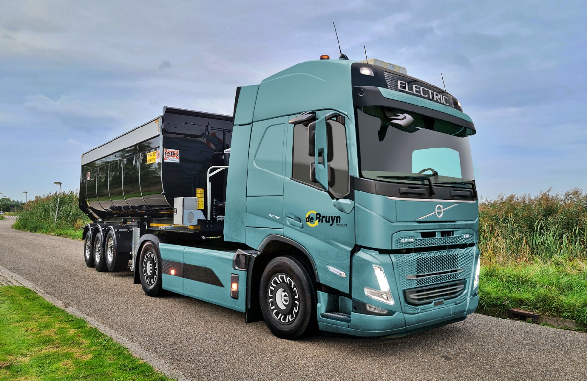 De Bruyn Transport neemt elektrische trucks voor zwaartransport in gebruik 