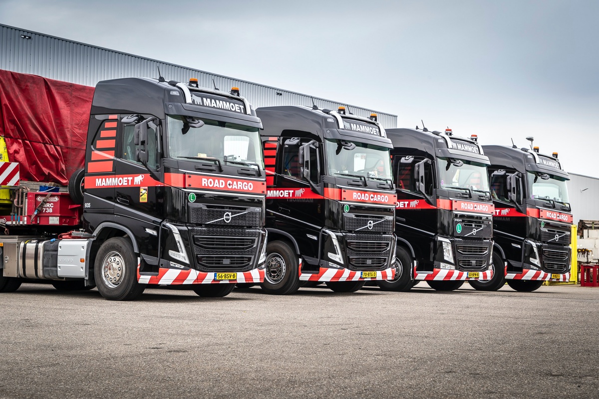 Mammoet Road Cargo vernieuwt wagenpark met 35 Volvo-trucks 