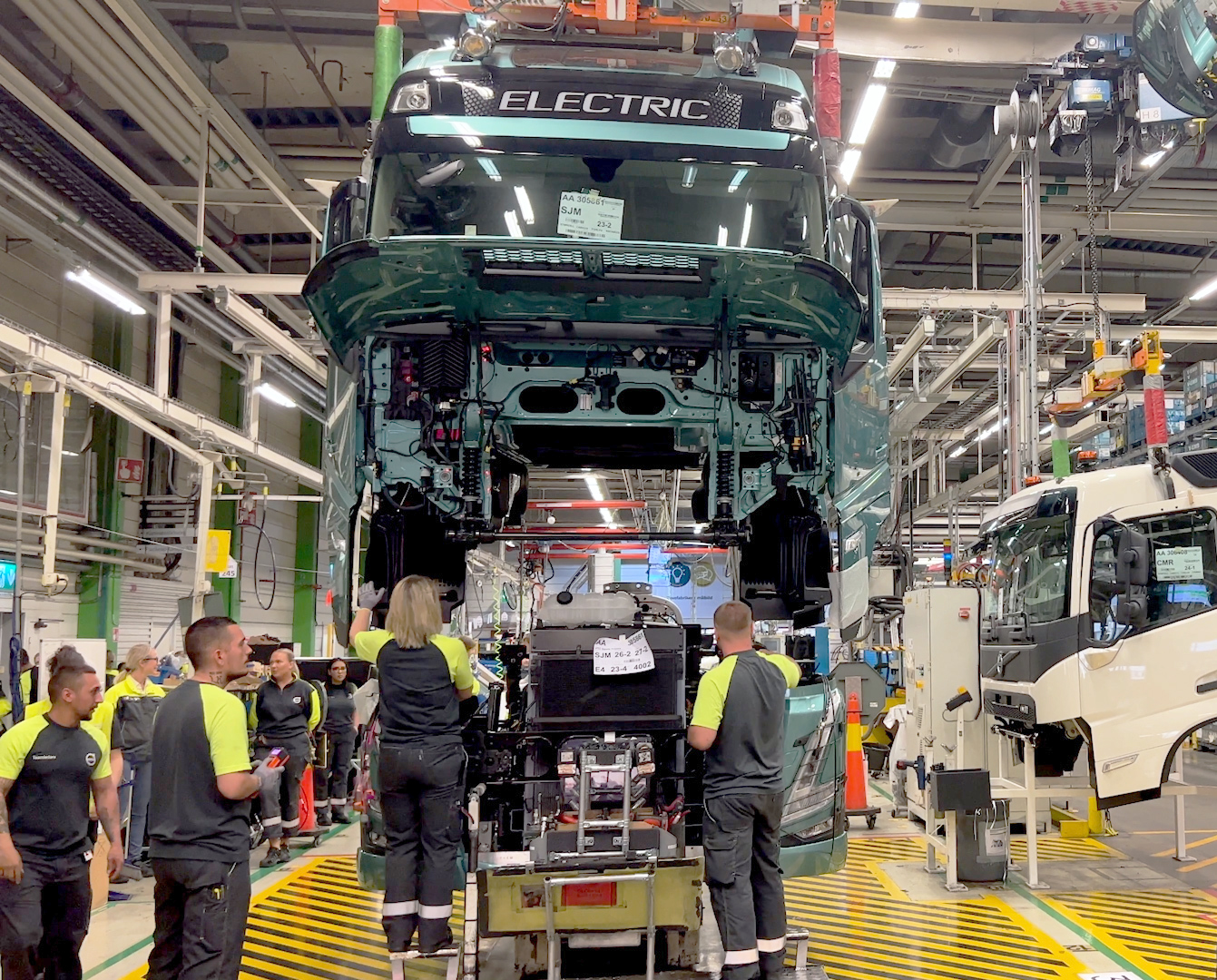 Volvo Trucks start serieproductie zware elektrische trucks