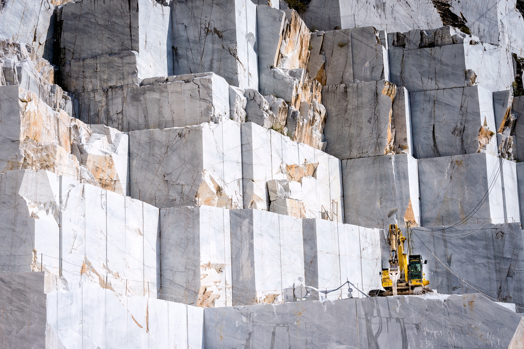 Italiaanse export natuursteenblokken fors gedaald