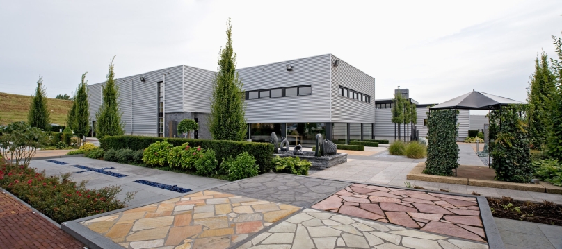 Faculteit Toepassing vloot 50 jaar Michel Oprey & Beisterveld natuursteen en keramiek | Vakblad  Natuursteen