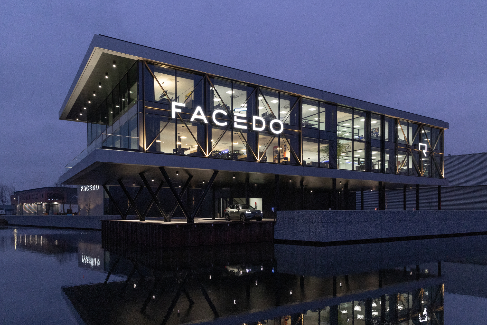 AGC Glass voor nieuwbouw Facédo