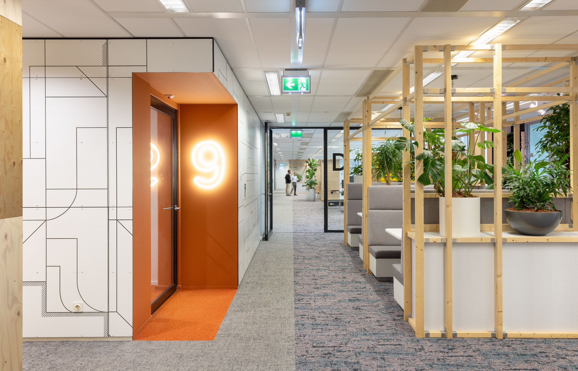 Twee circulaire kantoren voor Nationale-Nederlanden