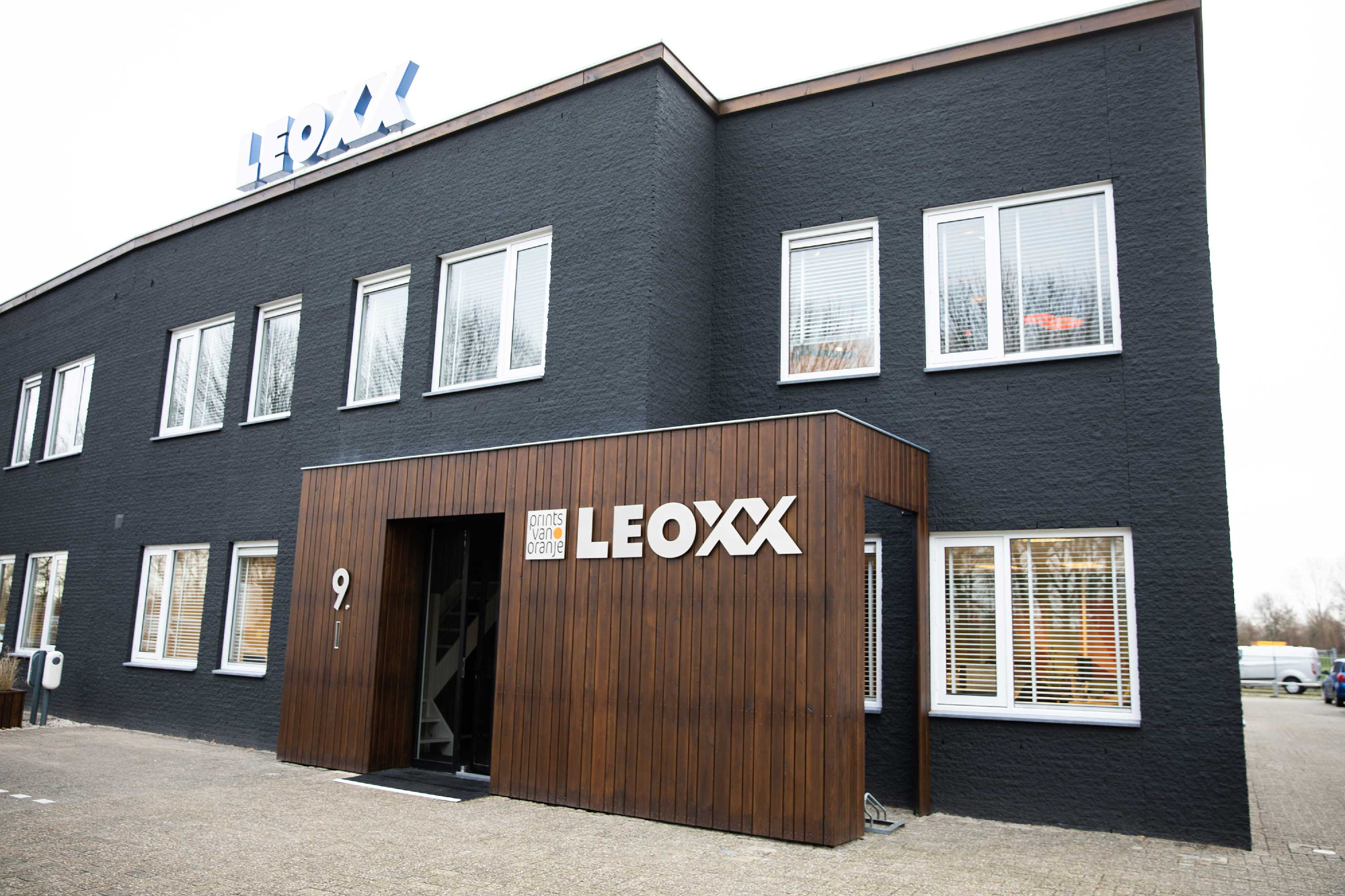 LEOXX zoekt geschikte overnamekandidaat