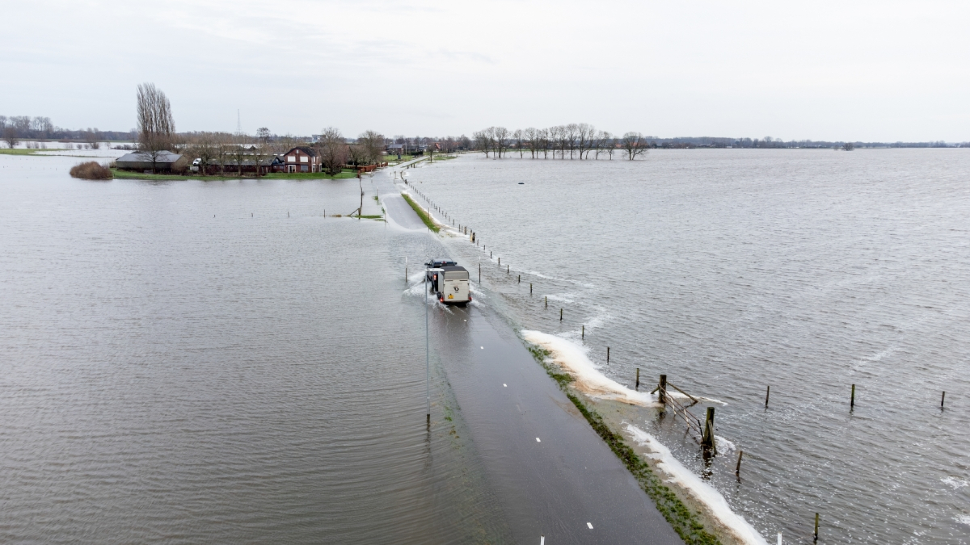 Hoogwater in Nederland moeilijk verzekerbaar