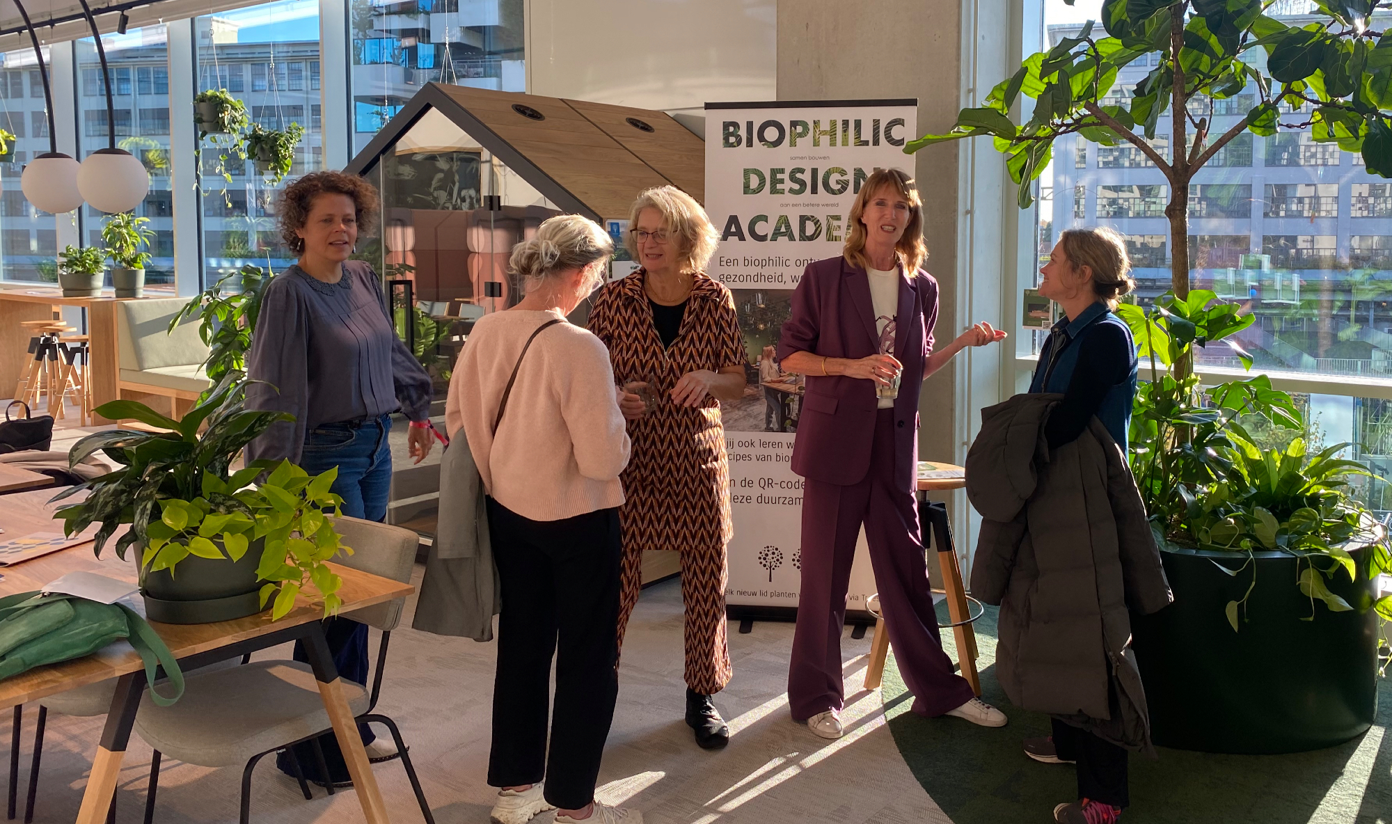 Lianne Bongers opent deuren met haar Biophilic Design Academy