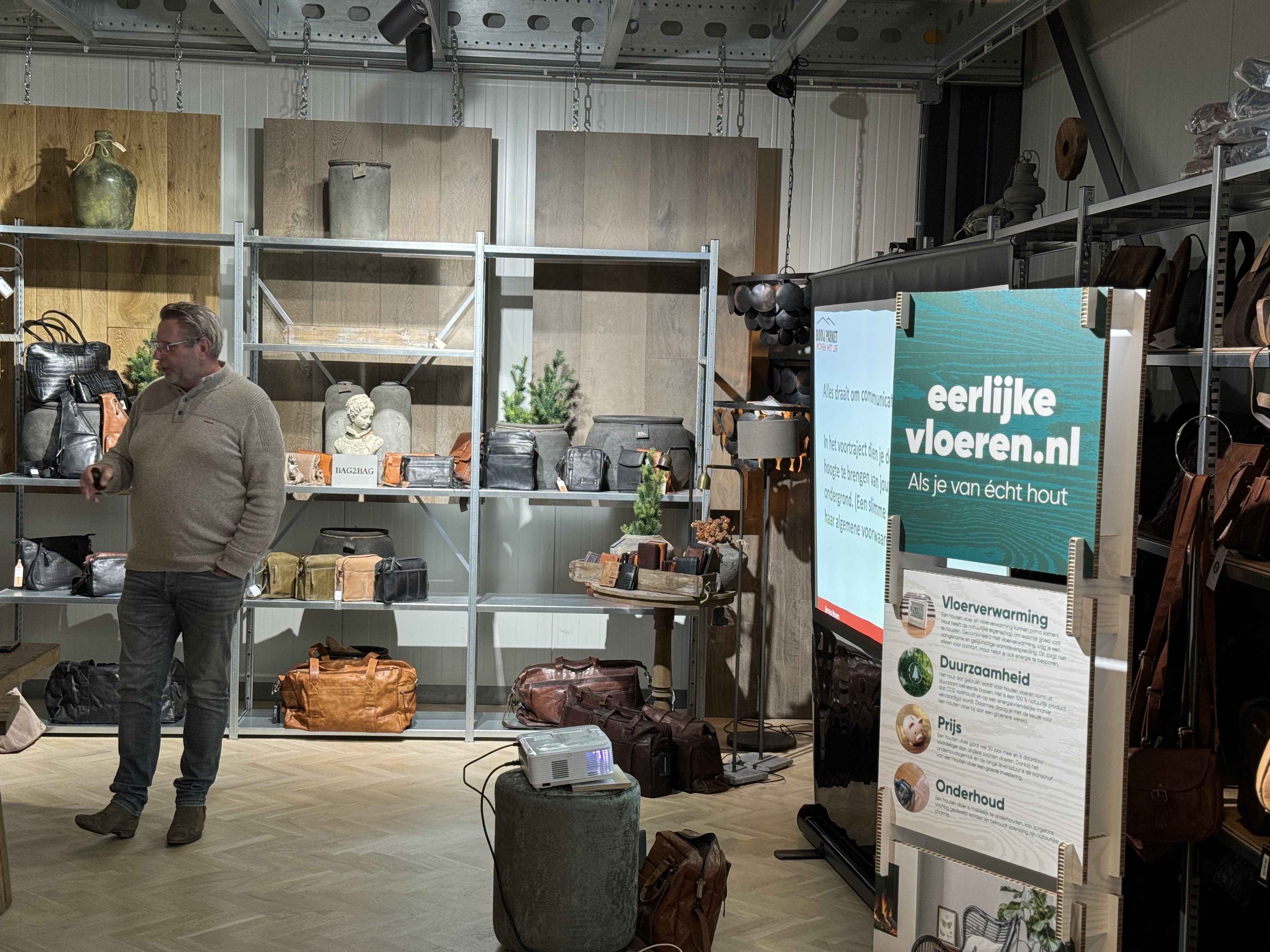 Seminar voor de Stichting promotie houten vloeren Booij Parket in Elst. 